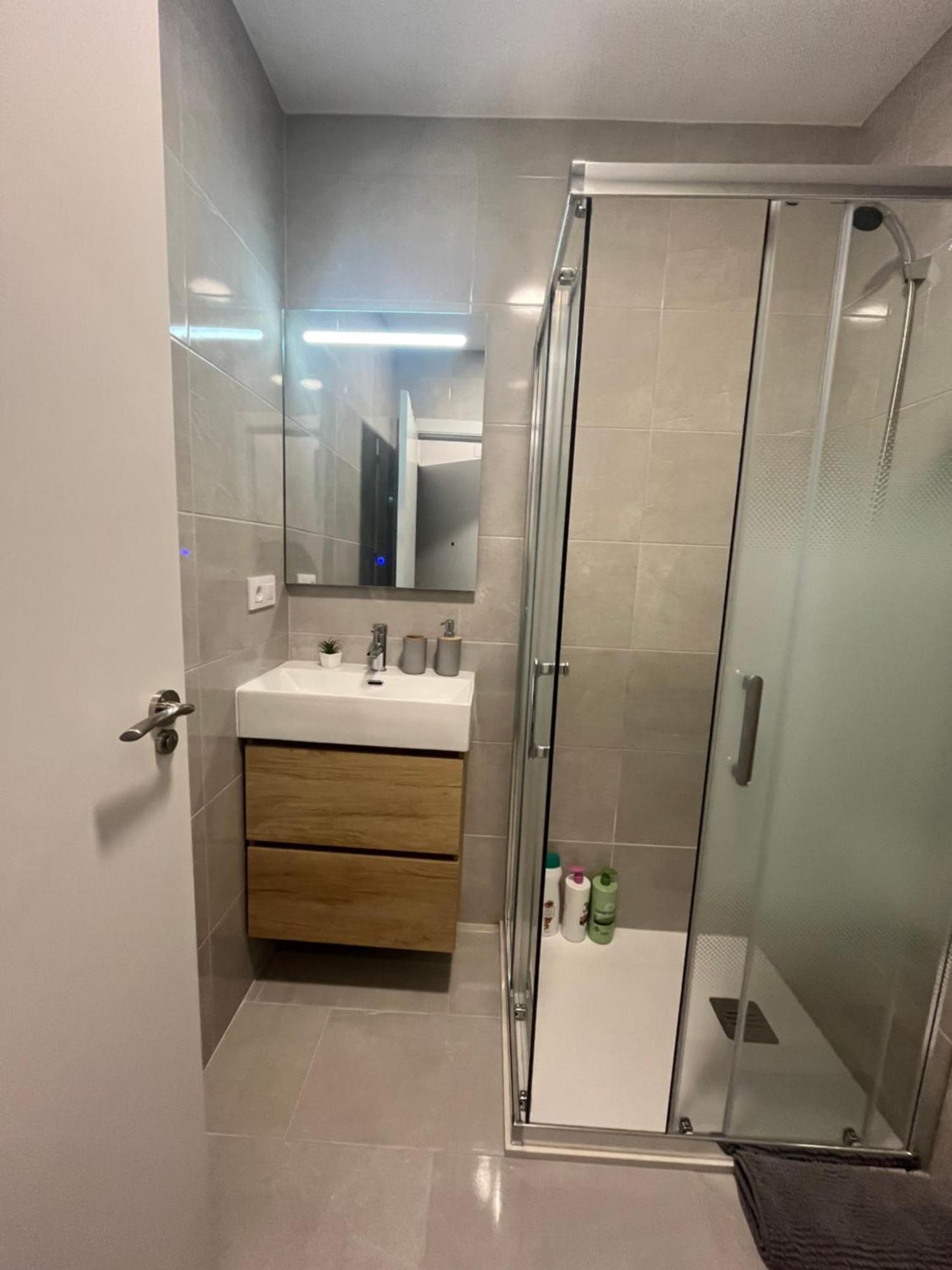 Apartamento Leon Centrico, Moderno Y Muy Equipado อันมานซา ภายนอก รูปภาพ